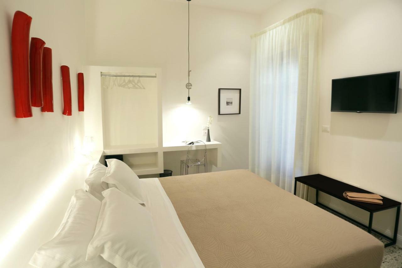 Re Ruggero Rooms Reggio di Calabria Dış mekan fotoğraf